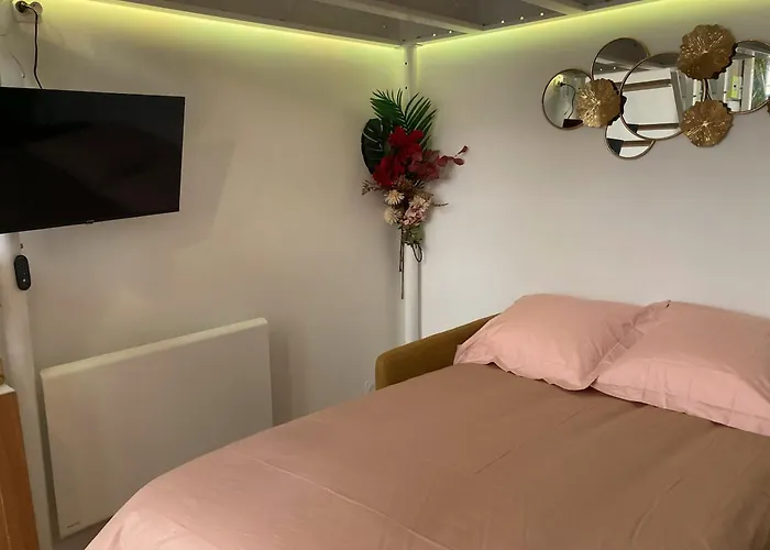 De Reve A Plein Centre , 500m Chateau, 350m Gare Rive Gauche 아파트